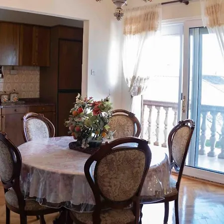 Апартаменты Booking Zadar, Beautiful Tanja *